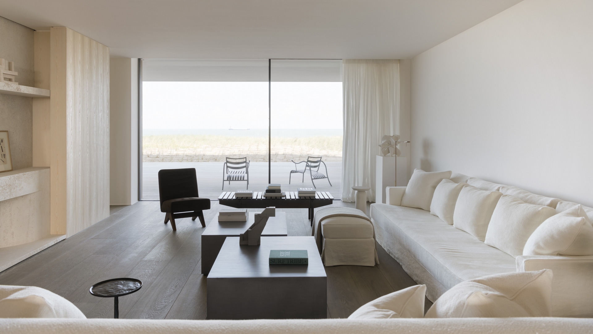 Blanke Top Cadzand interior architecture by Eline Ostyn