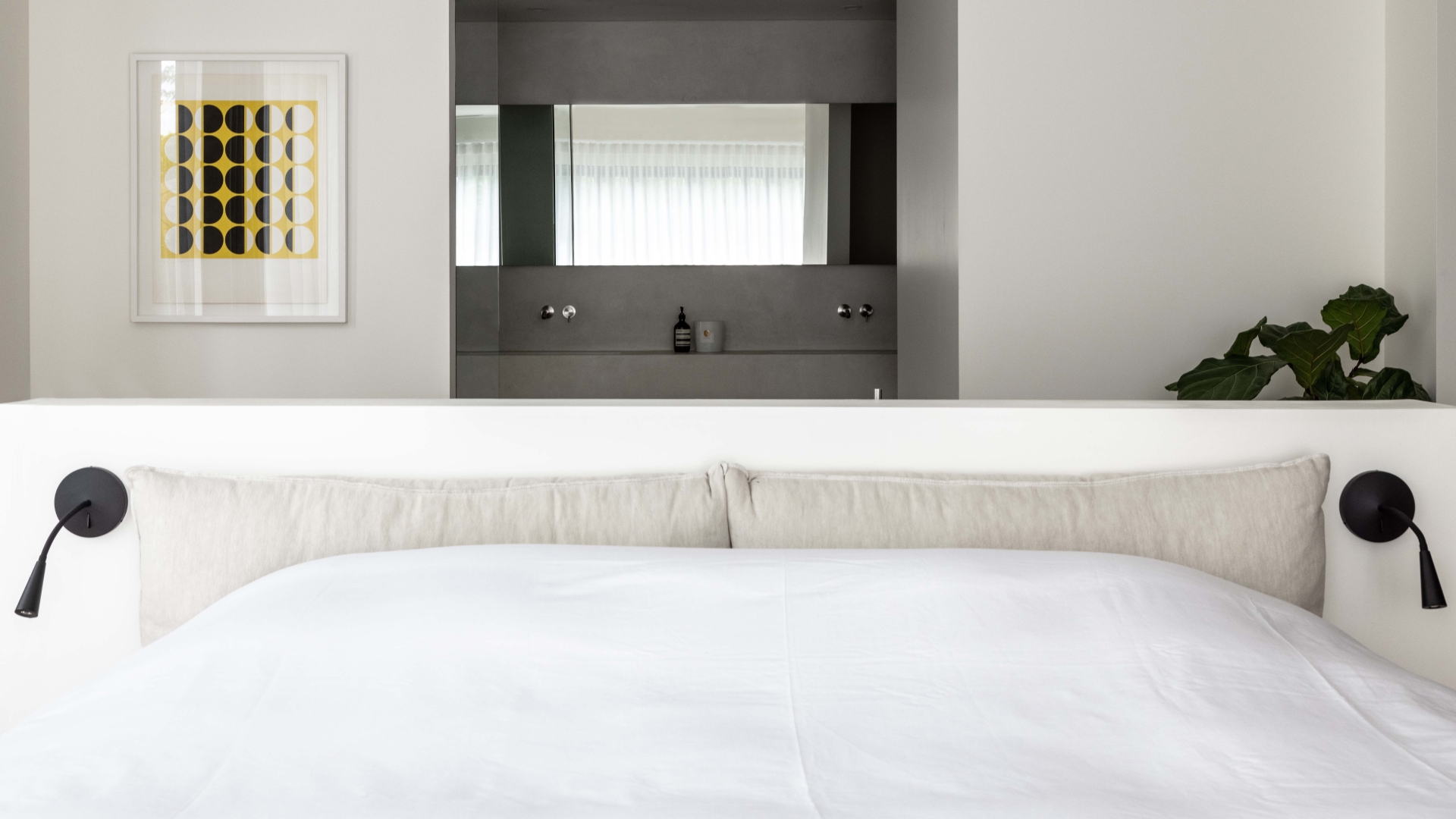 YB refurbishment Canada interior architecture by Eline Ostyn bathroom
