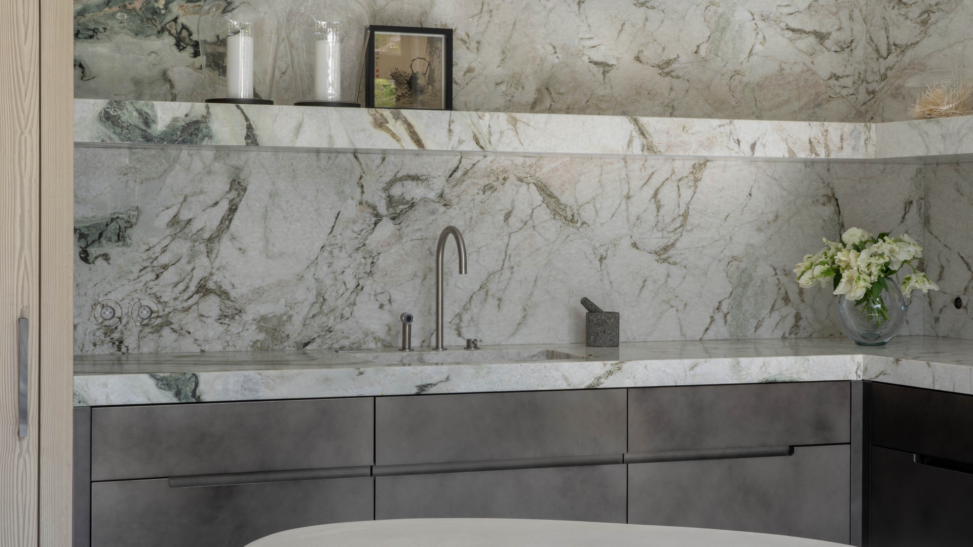 VDM kitchen by Eline Ostyn